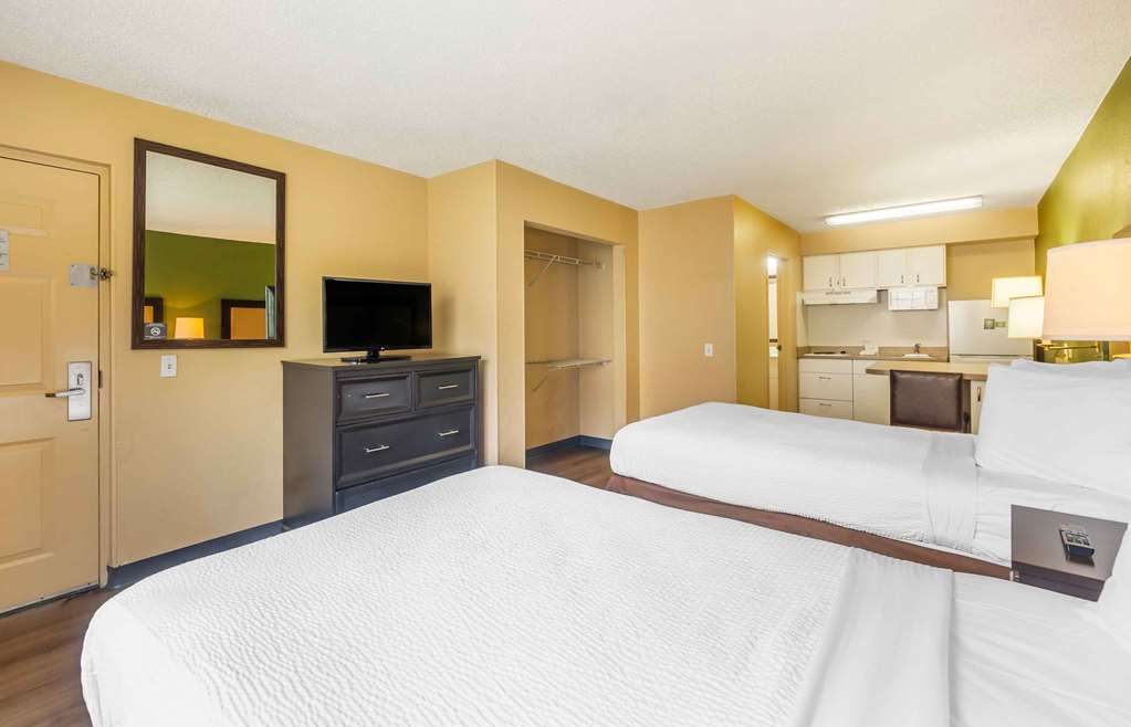 Extended Stay America Suites Fort Lauderdale Tamarac - photo 14