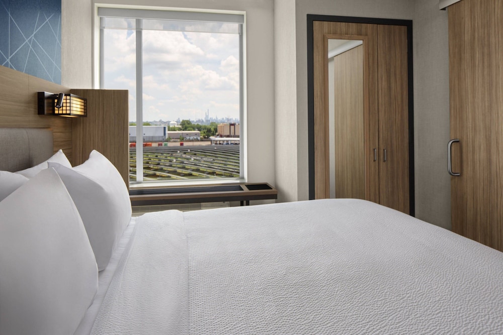 SpringHill Suites by Marriott East Rutherford Meadowlands Carlstadt - photo 11