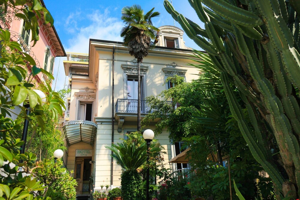 Liberty - carbon neutral hotel in San Remo