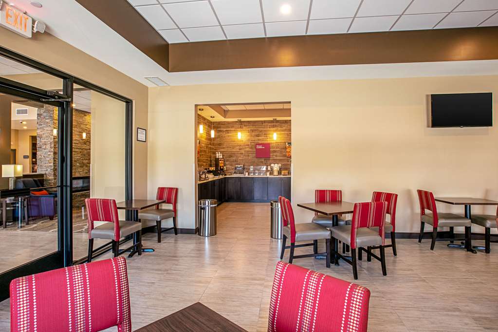 Comfort Suites Fishkill near Interstate 84 - photo 48