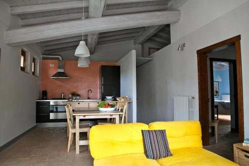 Il Dosso Holidays Apartment — 4-Star Luxury Hotel in Salo, Italy