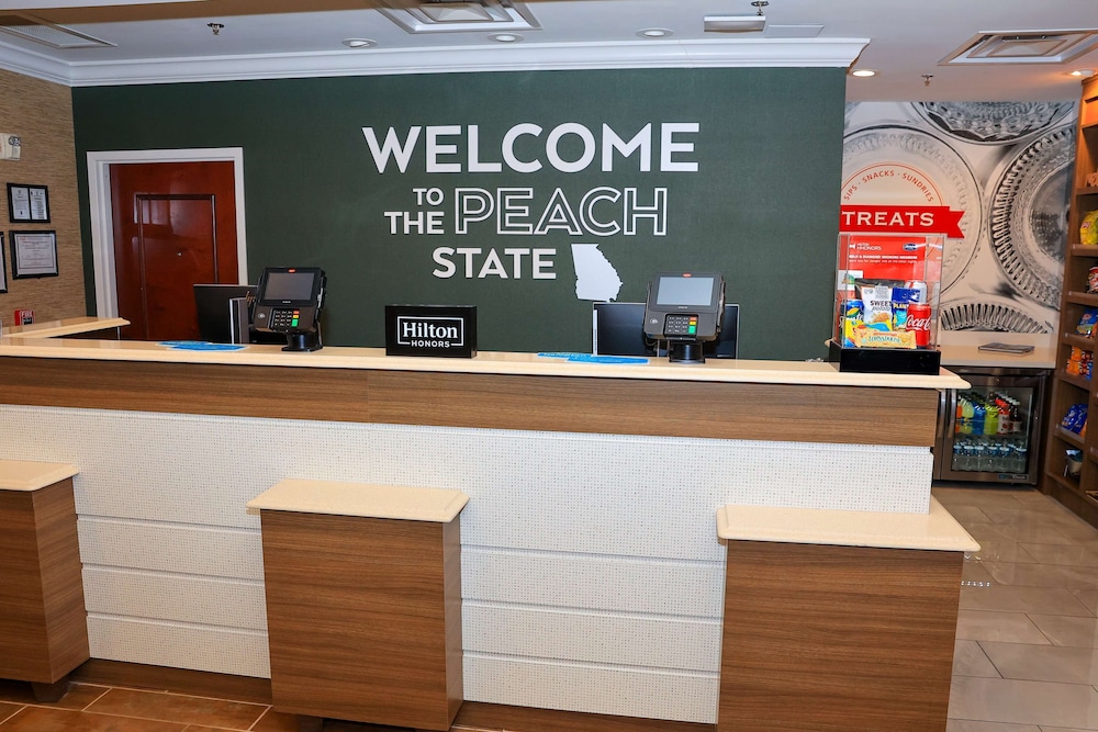 Hampton Inn Atlanta Canton - photo 4