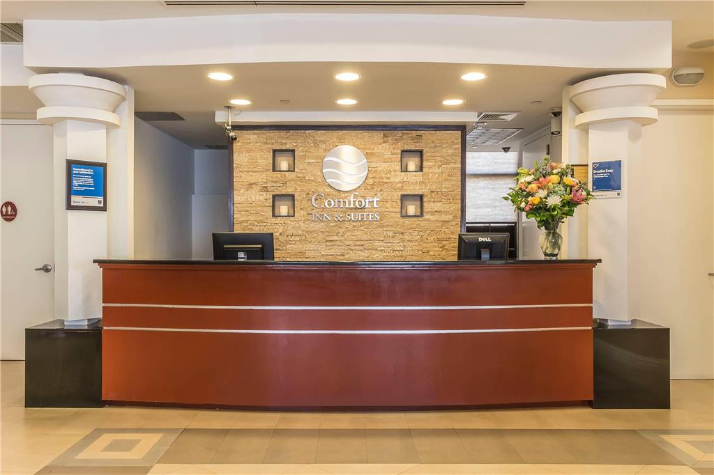 Comfort Inn & Suites LaGuardia Airport - photo 5
