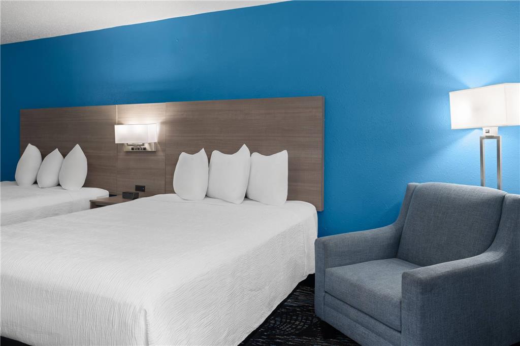 Baymont by Wyndham Duluth Spirit Mountain - photo 10
