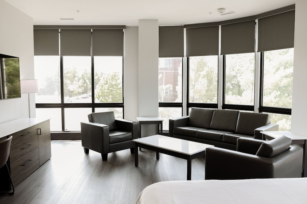 The Oread Lawrence Tapestry Collection by Hilton - photo 13