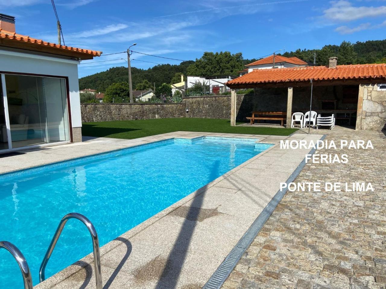 Casa das Portelas — 4-Star Luxury Hotel in Ponte De Lima, Portugal