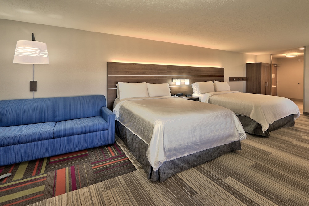 Holiday Inn Express Socorro by IHG - photo 21