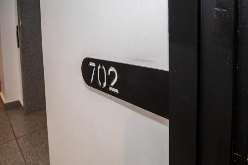 702 The Flamingo Spectacular 1 Bedroom