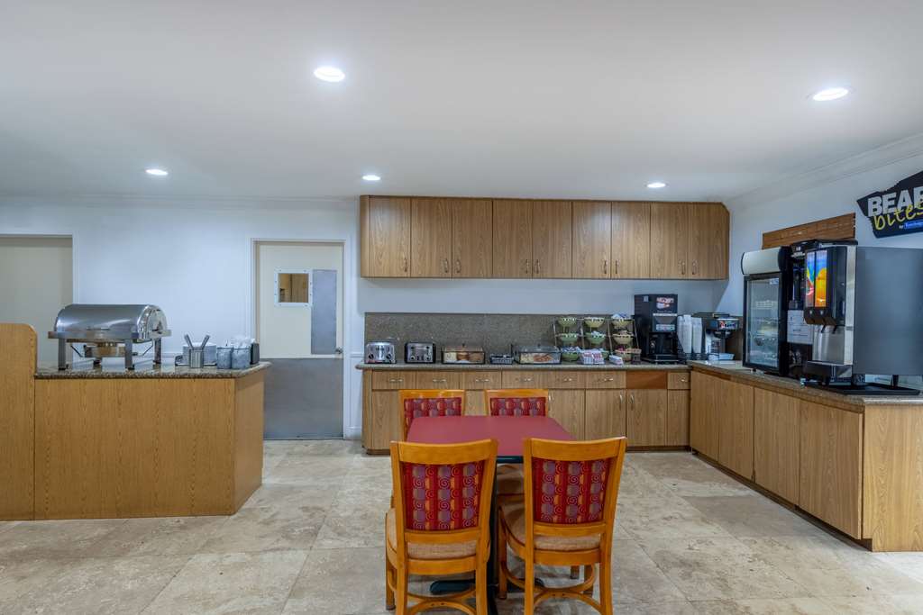 Travelodge by Wyndham Florida City Homestead Everglades - photo 6