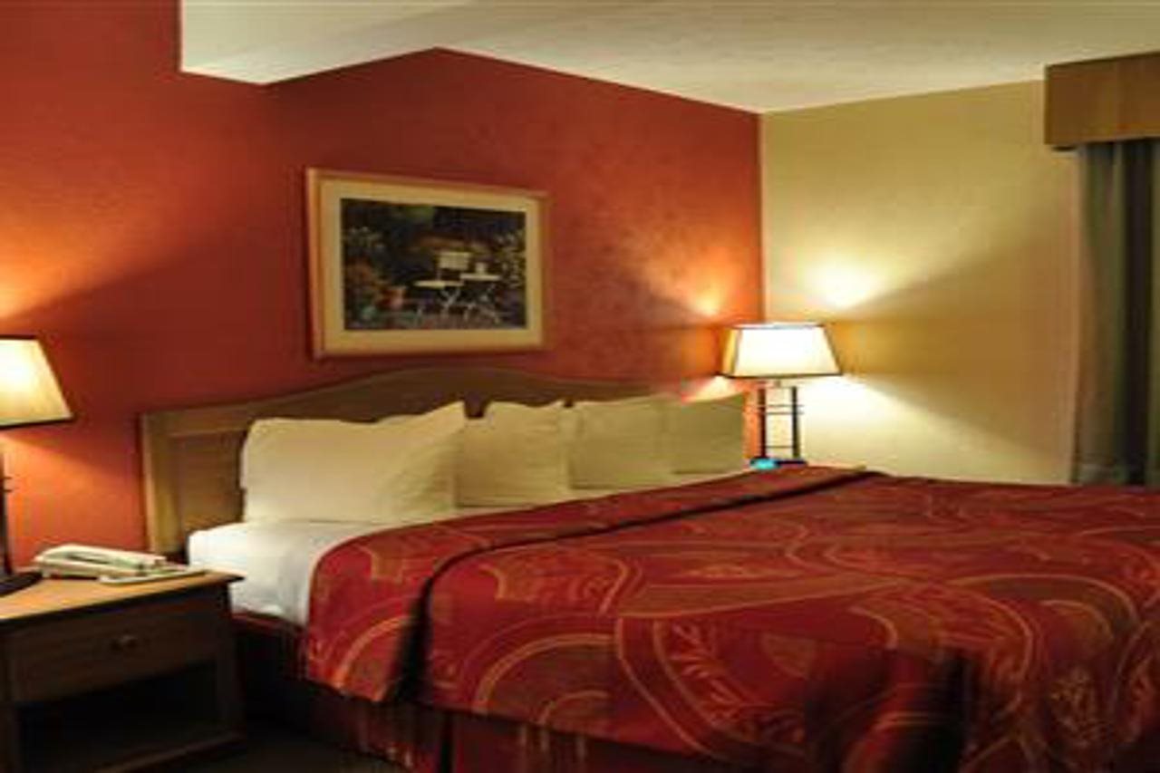 Best Western Caldwell Inn - photo 15
