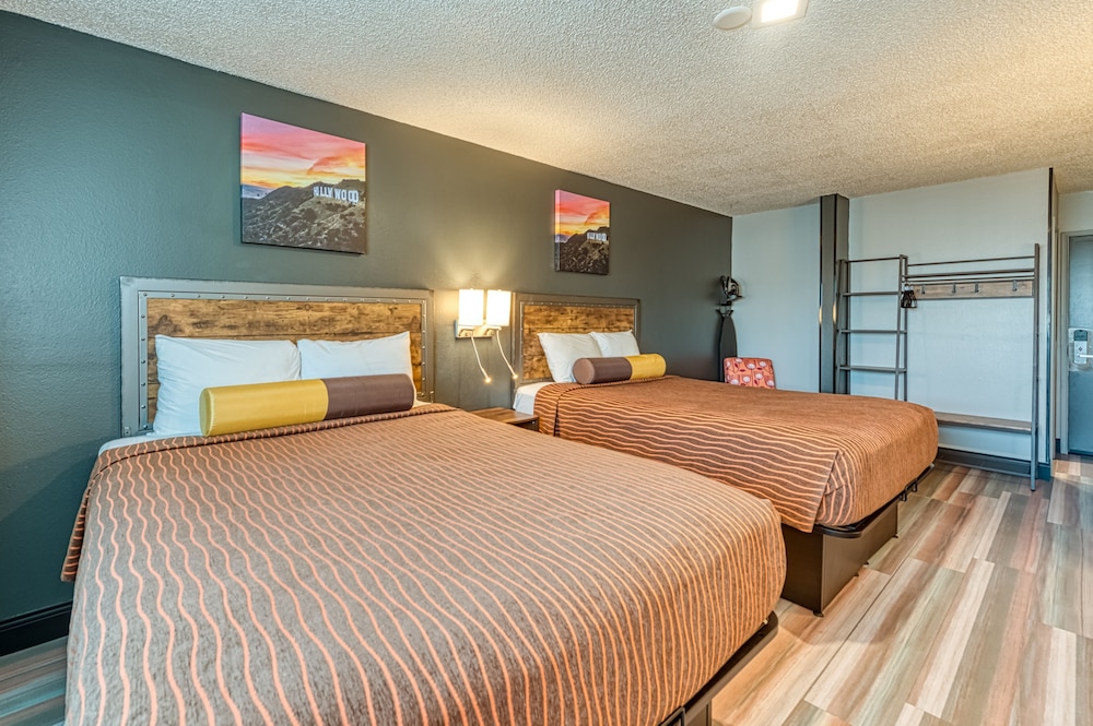 La Mirage Inn Hollywood - photo 9
