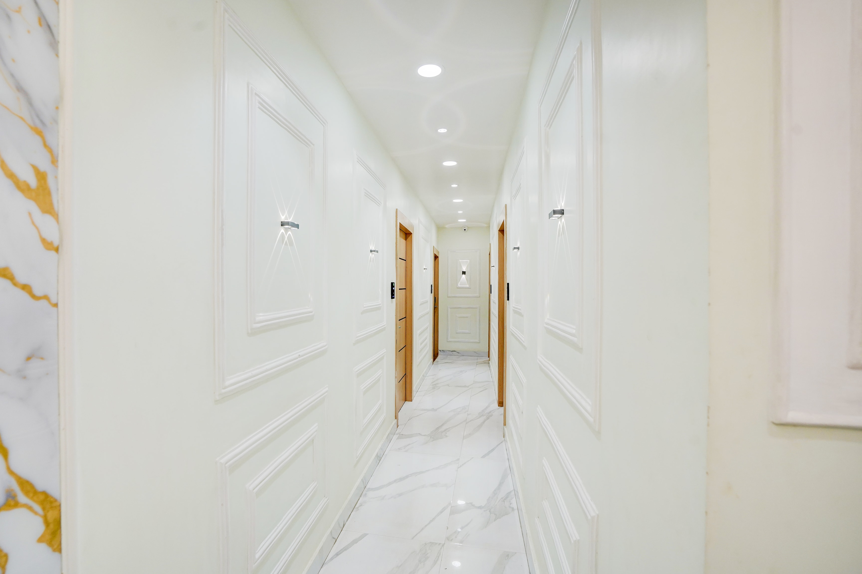 Super Townhouse Oak Prayagraj Allahabad University Railway Junction Formerly Ballians — 4-Star Luxury Hotel in Allahabad, India