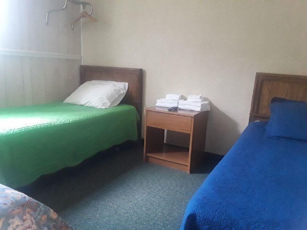 Maples Motel - photo 4