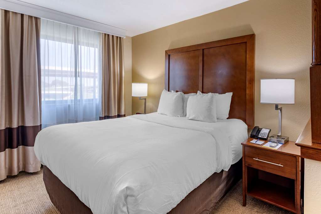 Comfort Inn Nashville West - photo 54