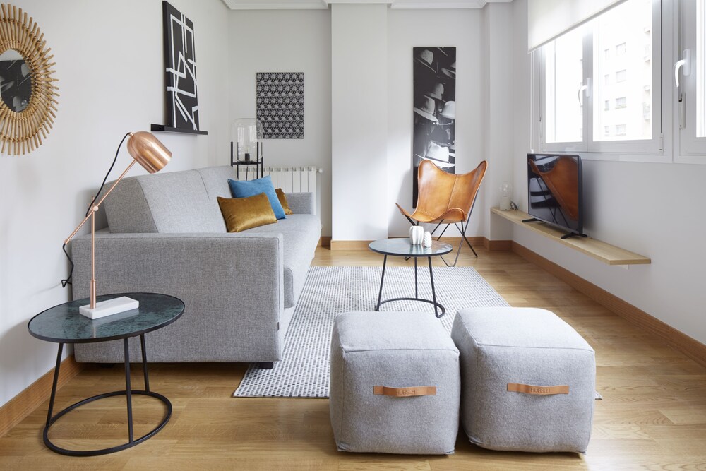 Mundaiz Apartment by FeelFree Rentals — 4-Star Luxury Hotel in San Sebastian, Spain