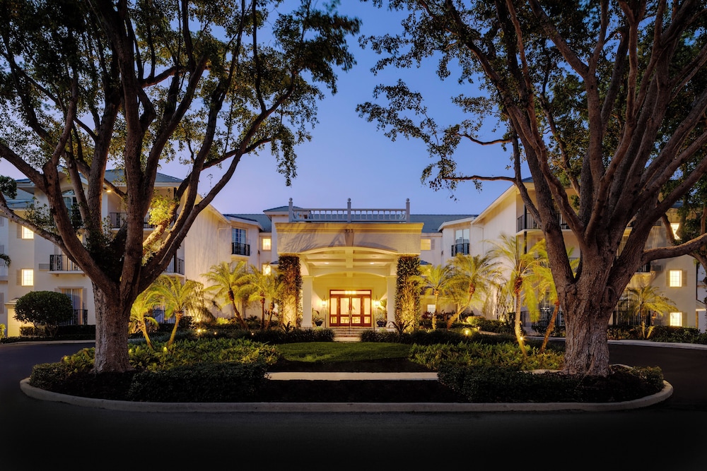 The Capri Inn - photo 45
