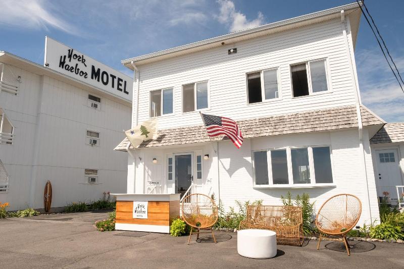 York Beach Surf Club - photo 2