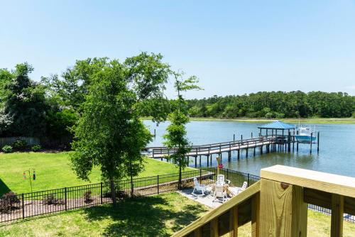 Waterway Haven by Oak Island Accommodations - photo 46
