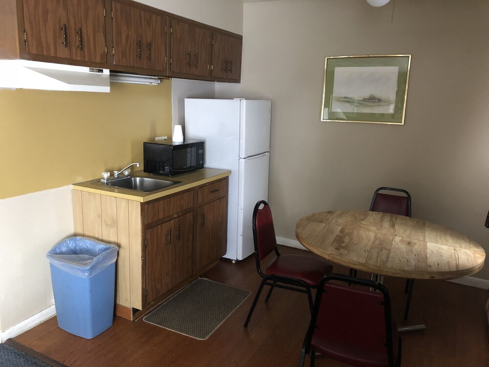 Village Inn Motel Holt - photo 12