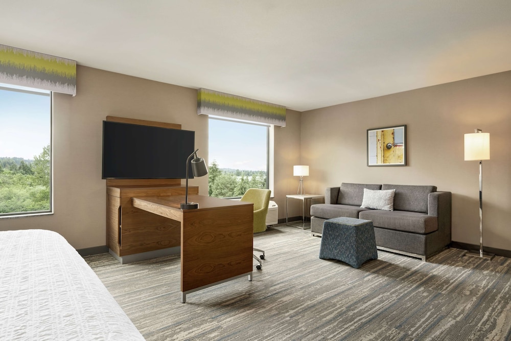 Hampton Inn & Suites Tacoma Puyallup - photo 12