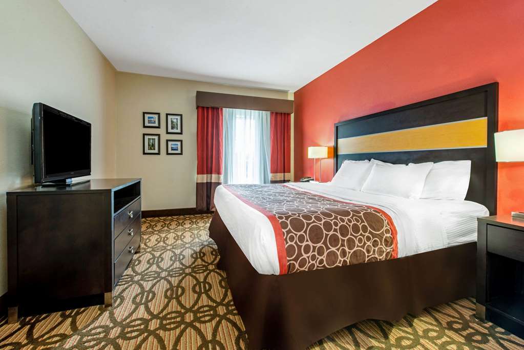 La Quinta Inn & Suites by Wyndham Leesville Ft. Polk - photo 24