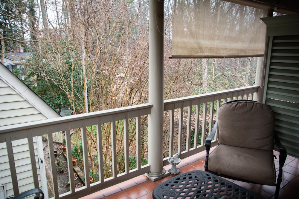 Williamsburg Sampler B & B - photo 10