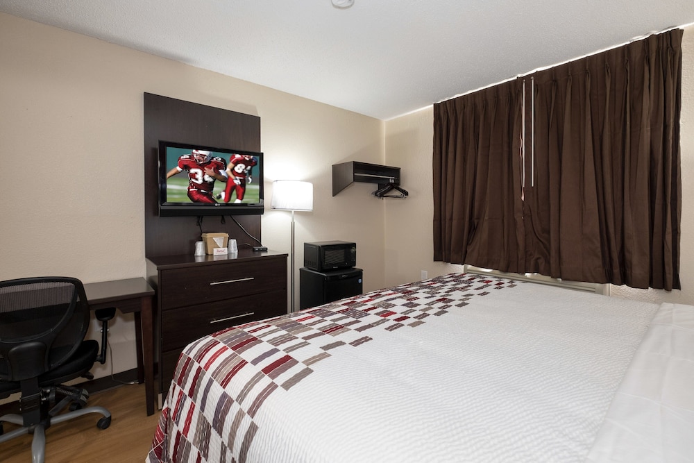 Red Roof Inn Norfolk Portsmouth - photo 14