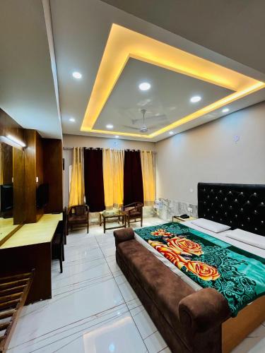 Hotel Park Hills in Jammu, India