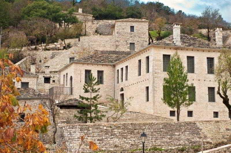 Monopatia Mountain Resort — 4-Star Luxury Hotel in Ioannina, Greece