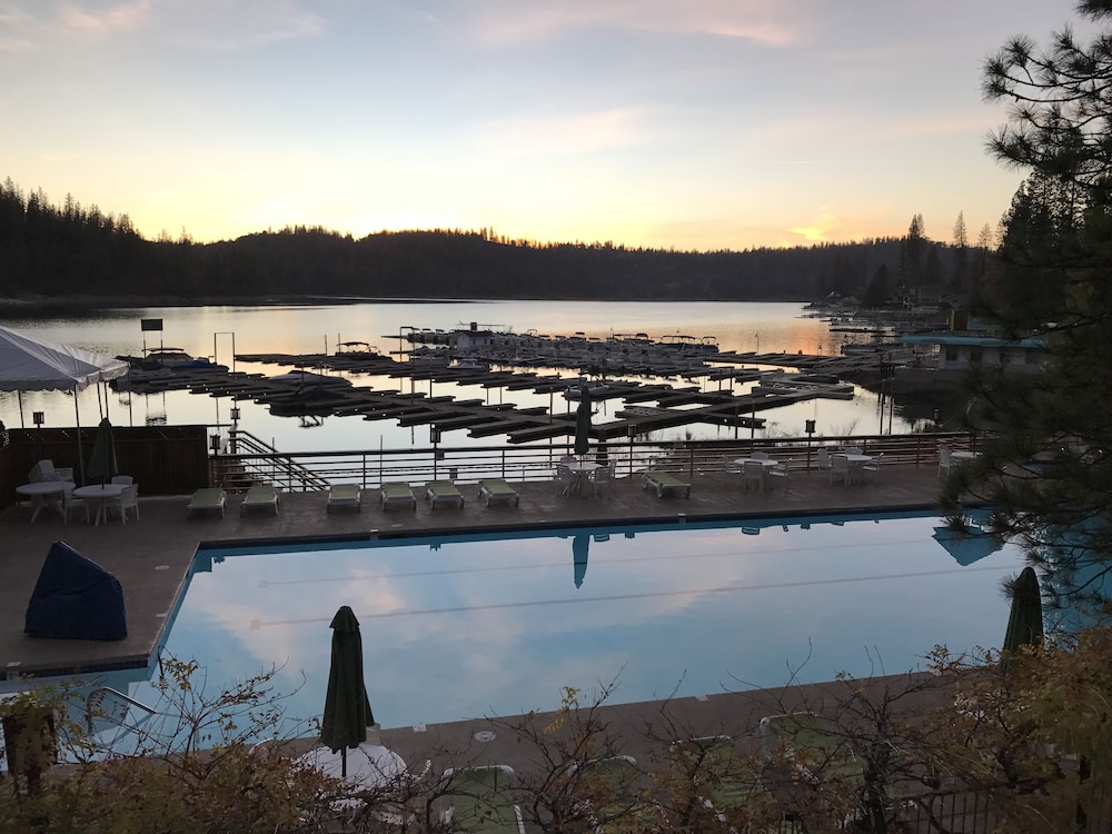 The Pines Resort - photo 32