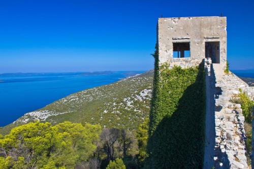 Villa Majer — 4-Star Luxury Hotel in Preko, Croatia