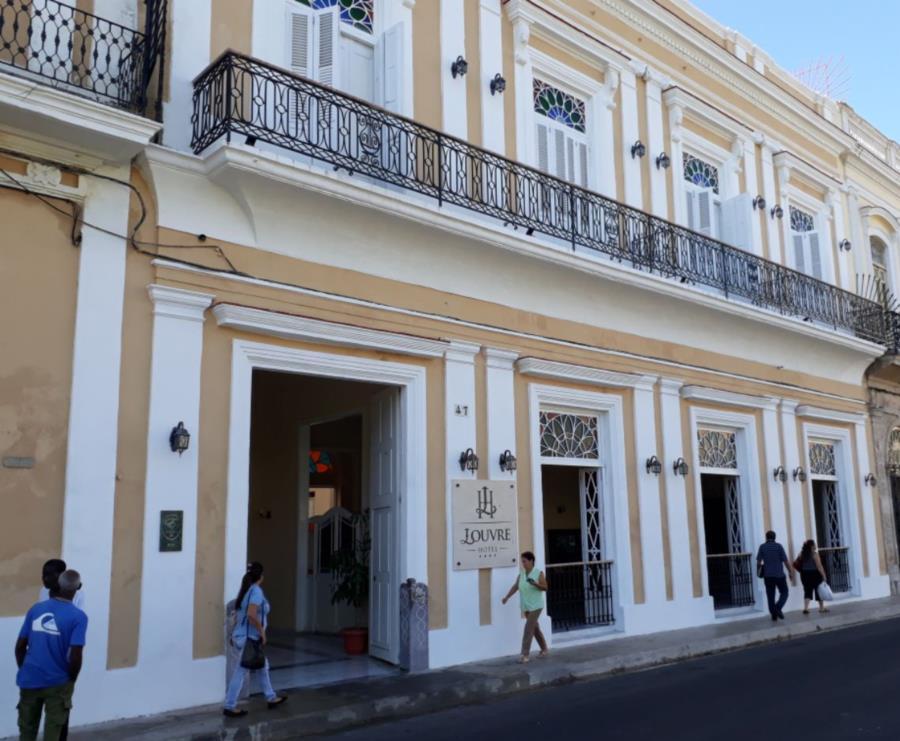 Hotel E Louvre in Matanzas, Cuba