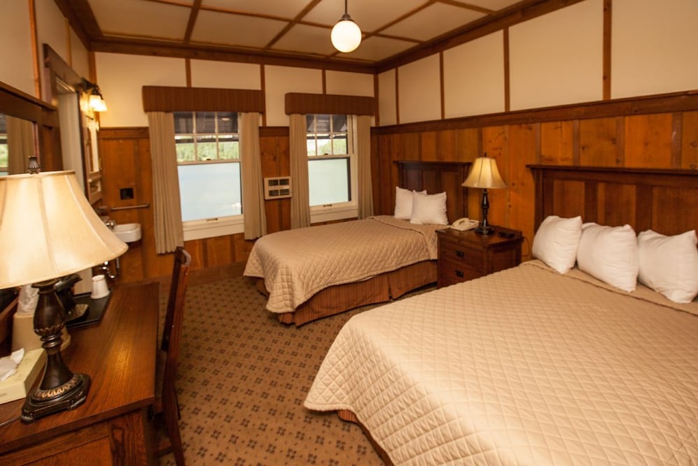 Many Glacier Hotel Inside the Park - photo 6