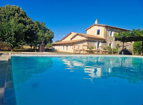 Casale Le Pietre — hotel in Marta