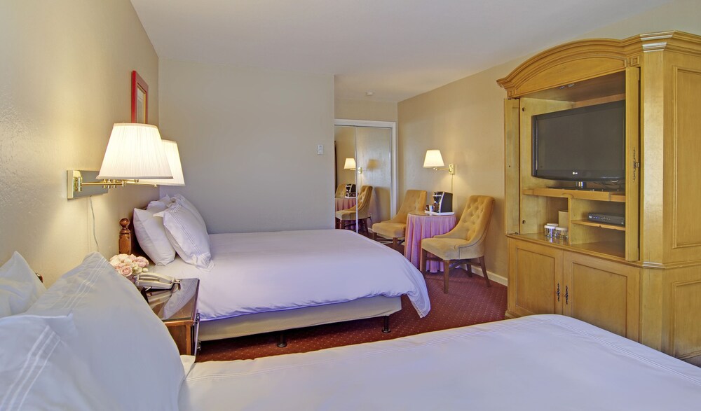 Svendsgaard's Inn - photo 12