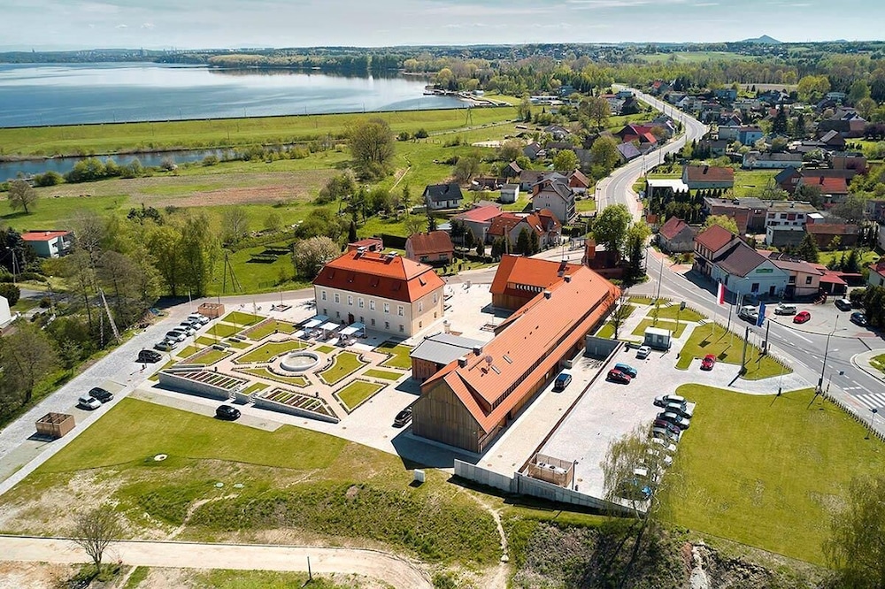 Bel Mon Resort Hotel Lili — hotel in Rybnik