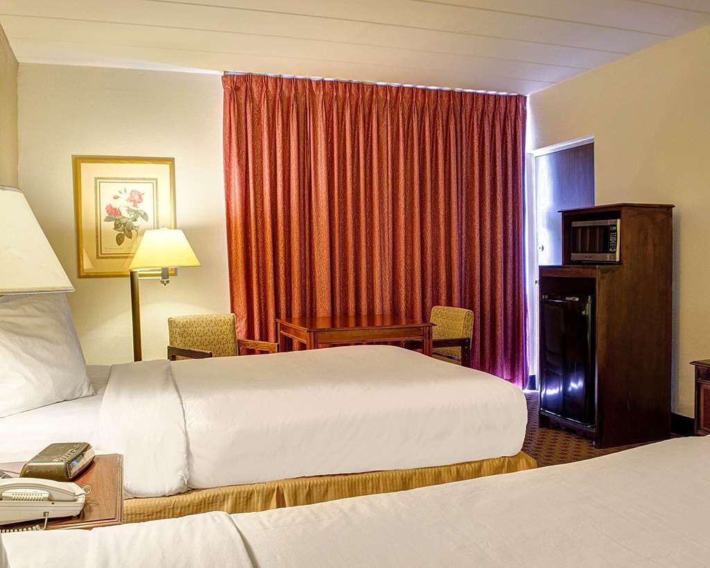 Quality Inn Richmond North - photo 16