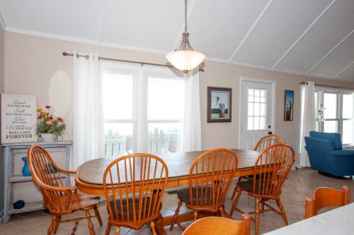 Summer Sands by Oak Island Accommodations - photo 11