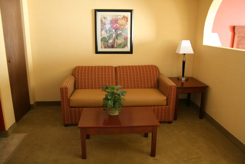 Holiday Inn Express Wilmington an IHG Hotel - photo 3