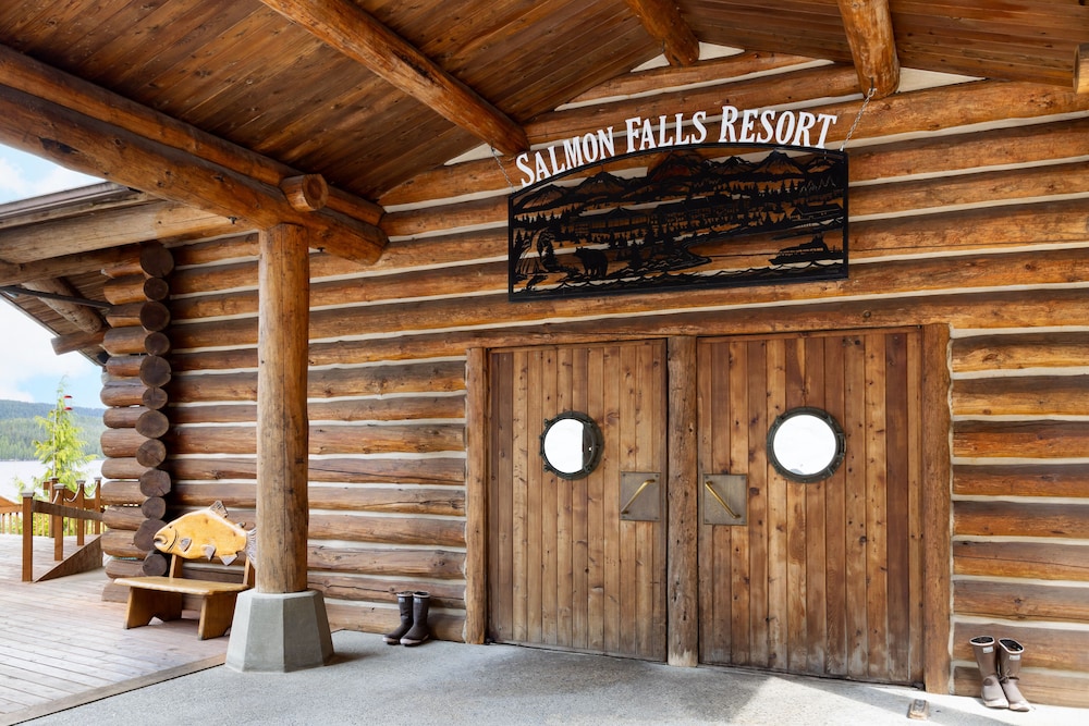 Salmon Falls Fishing Resort - photo 25