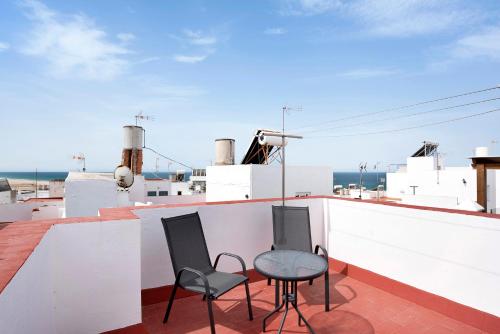 Casa Frank — 4-Star Luxury Hotel in Conil De La Frontera, Spain