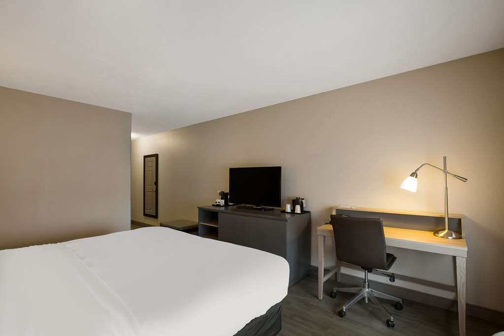 Country Inn & Suites by Radisson Marion IL - photo 9