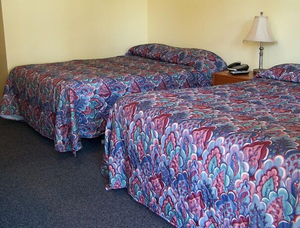 The Weathervane Motel - photo 2