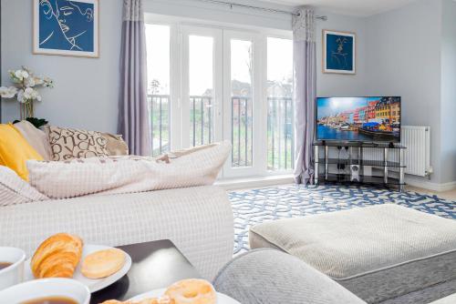 Wow Book Me 9 Beds 25 Baths Contractors Family — 4-Star Luxury Hotel in Earley, United Kingdom