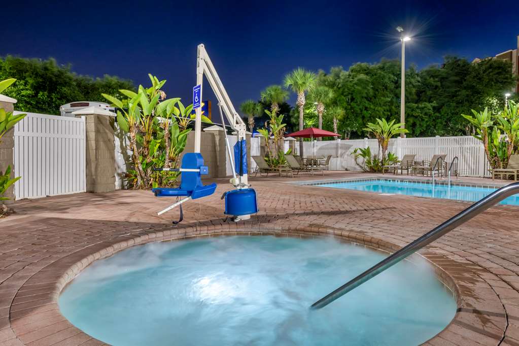 Comfort Suites Near Universal Orlando Resort - photo 36
