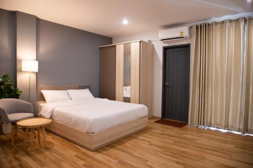 J & L Residence and Spa