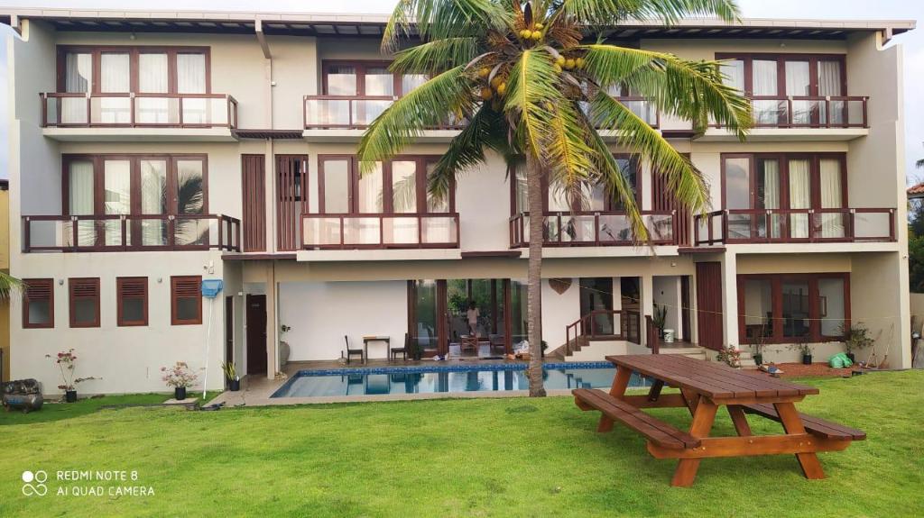 Driftwood Villa — 4-Star Luxury Hotel in Katunayaka, Sri Lanka