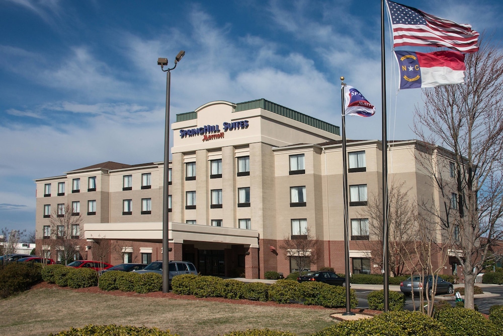 SpringHill Suites by Marriott Greensboro - carbon neutral hotel in Greensboro