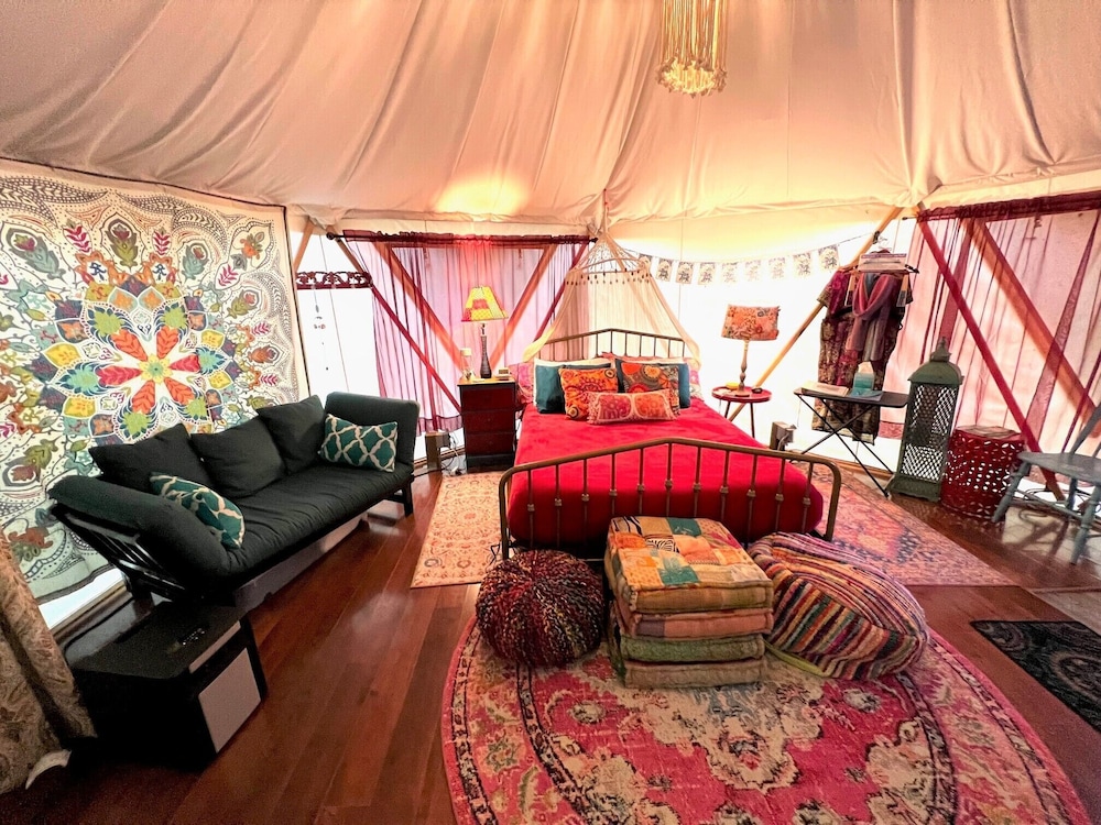 Gorgeous Stays - photo 27