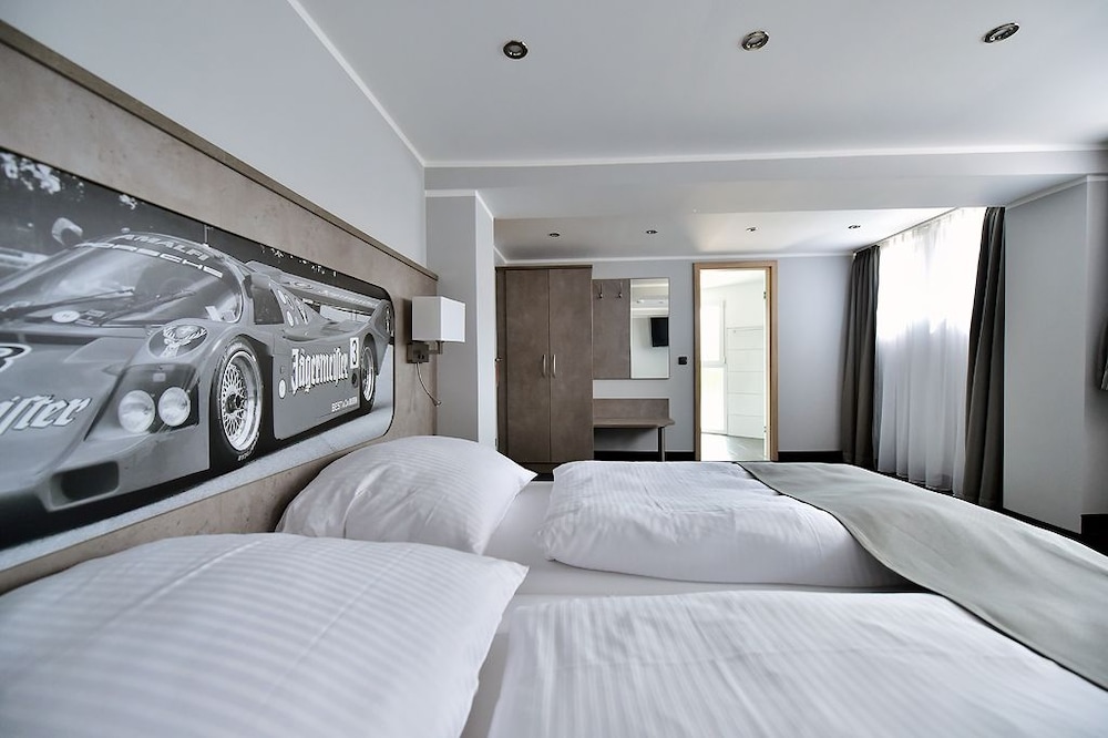 GT3 das sportliche Hotel — Adenau — photo 5